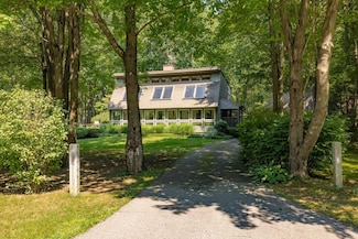 48 Caswell Dr, Greenland, NH 03840