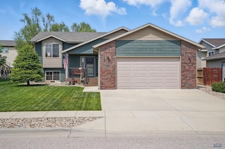 3100 New England St, Rapid City, SD 57703