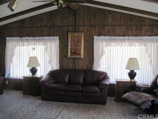 905 Sycamore Dr, Wofford Heights, CA 93285