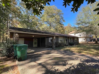 3000 Stephanie Dr, Little Rock, AR 72206