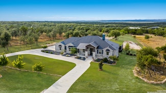 938 Malbec Loop, Canyon Lake, TX 78133