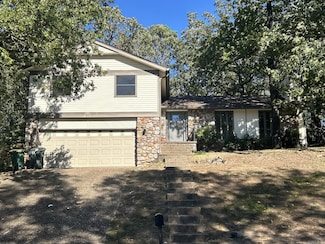 1807 Shumate Dr, Little Rock, AR 72212