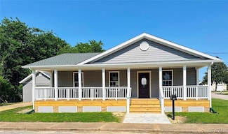 401 N 3 1 2 Ave, Hopewell, VA 23860