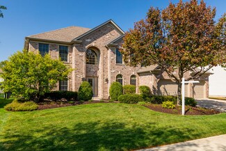 3415 Kestral Dr, Naperville, IL 60564