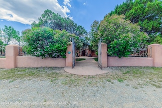 231 Cedar Crest Rd, Nogal, NM 88341