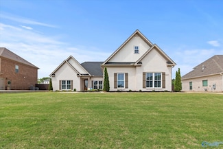 227 Midland Dr, Brownsboro, AL 35741