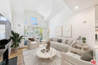 6477 Zuma View Place Unit 127, Malibu, CA 90265