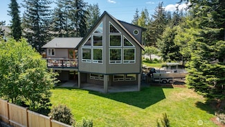 2703 D Ave, Anacortes, WA 98221