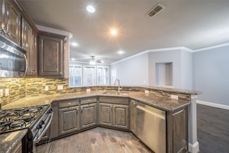 500 Waters Edge Dr Unit 214, Lake Dallas, TX 75065