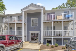 545 Burgoyne Rd Unit 8, Charlottesville, VA 22904