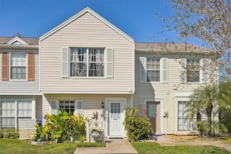 16143 Rambling Vine Dr E, Tampa, FL 33624