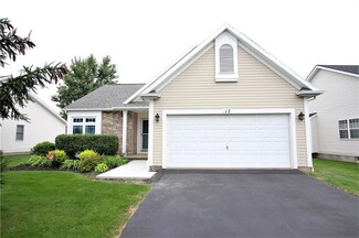 17 Foxtail Ln, North Chili, NY 14514