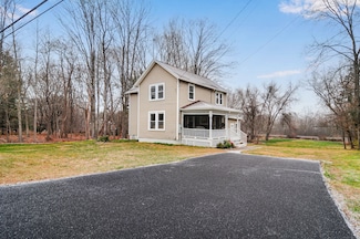 100 Hayden Station Rd, Windsor, CT 06095