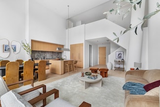 30 Front St Unit 10E, New York City, NY 11201