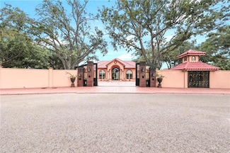 2301 Tanglewood Ln, Weslaco, TX 78596