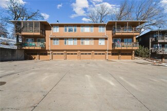 1732 Pikes Peak Ct NE, Cedar Rapids, IA 52402