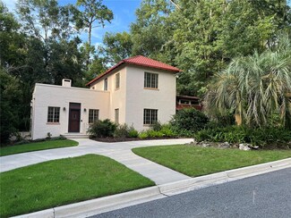 2616 SW 4th Place, Gainesville, FL 32607