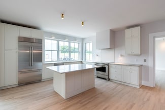 4029 Serenbe St, Middleton, WI 53703