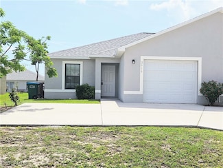 2916 SW 7th Place, Cape Coral, FL 33914