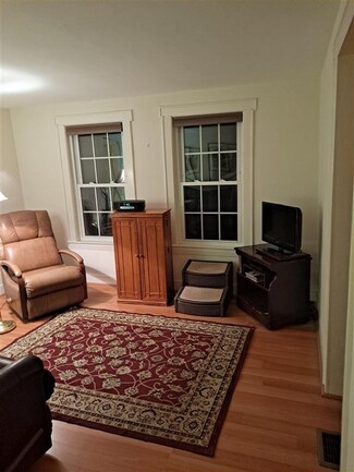 5 Congress St, Lebanon, NH 03766