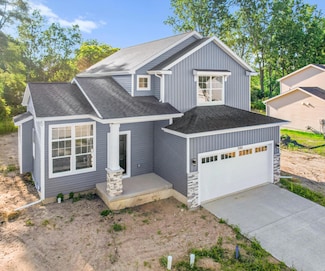 1535 Thimbleberry Dr, Holt, MI 48842