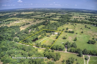 436 County Road 2095, Commerce, TX 75428
