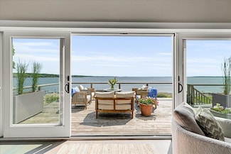 48 Ocean, Belfast, ME 04915