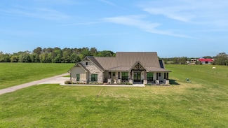 3135 Krenek Rd, Crosby, TX 77532
