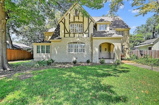 625 S Denton St, Gainesville, TX 76240