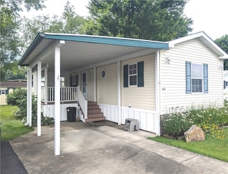 225 Emerald Isle, Smethport, PA 16749