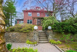 5235 Netherland Ave, Bronx, NY 10471