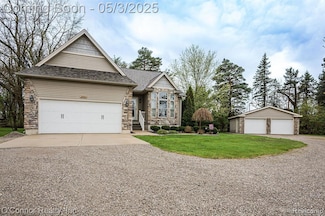 5345 Atkins Rd, Kimball, MI 48074