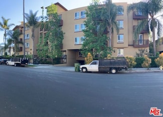 1401 S St Andrews Place Unit 411, Los Angeles, CA 90019