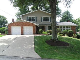 104 Hamlet Dr, Canonsburg, PA 15317