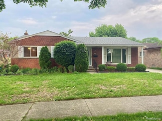 29248 Norma Dr, Warren, MI 48093