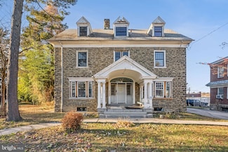 329 E Wister St, Philadelphia, PA 19144