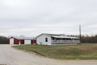 9866 Lilly Pad Rd, Elberfeld, IN 47613