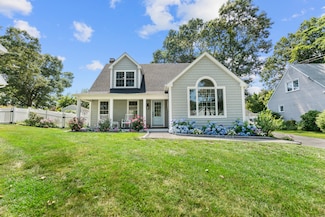 11 Osprey Rd, Old Saybrook, CT 06475