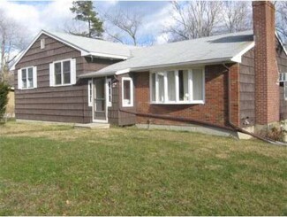 22 Buckley Rd, Worcester, MA 01602