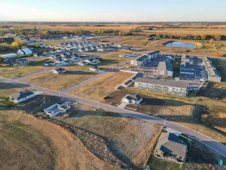 1225 Plainside Ave, Harrisburg, SD 57032