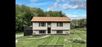 1828 E Otis Rd, Otis, MA 01253