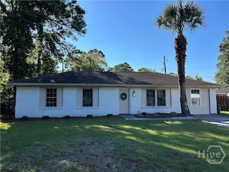 4 Cross Bow Ct, Savannah, GA 31406