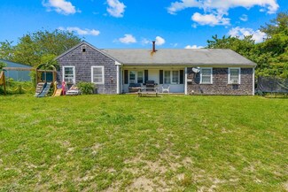 40 Nautical Way Unit 40, Hyannis, MA 02601