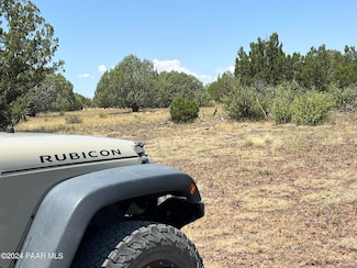 329d SW Rut Rd, Ash Fork, AZ 86320