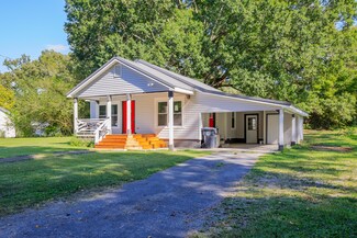 803 Magnolia St, La Fayette, GA 30728