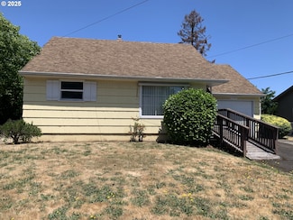 12007 SE Kelly St, Portland, OR 97266