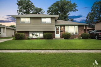 14916 Knox Ave, Midlothian, IL 60445