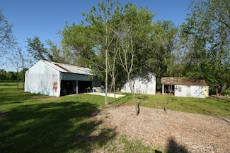 12635 S 1st St, Schoolcraft, MI 49087