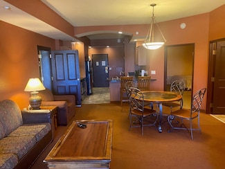 2411 River Rd Unit 2444, Wisconsin Dells, WI 53965