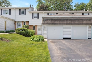 213 Monroe Rd, Bolingbrook, IL 60440